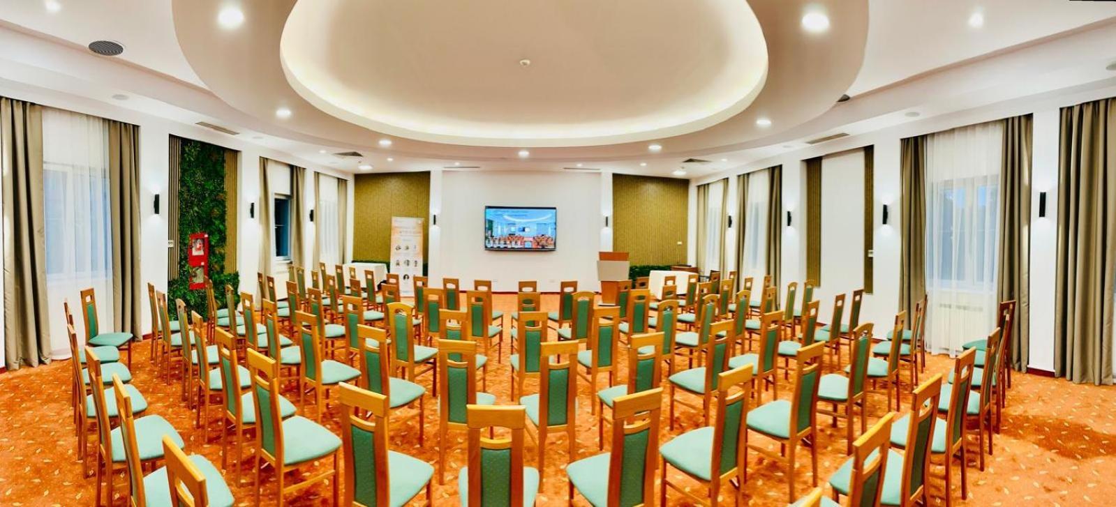 Eurohotel Baia Mare Exteriör bild
